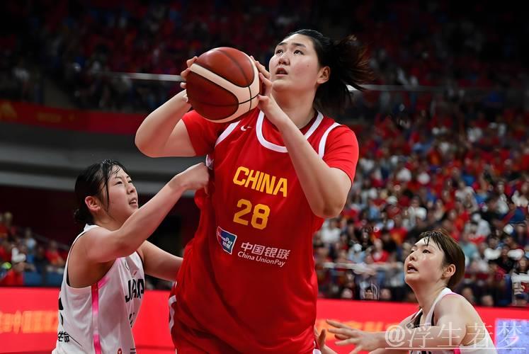 中国女篮斩获亚洲杯第三名