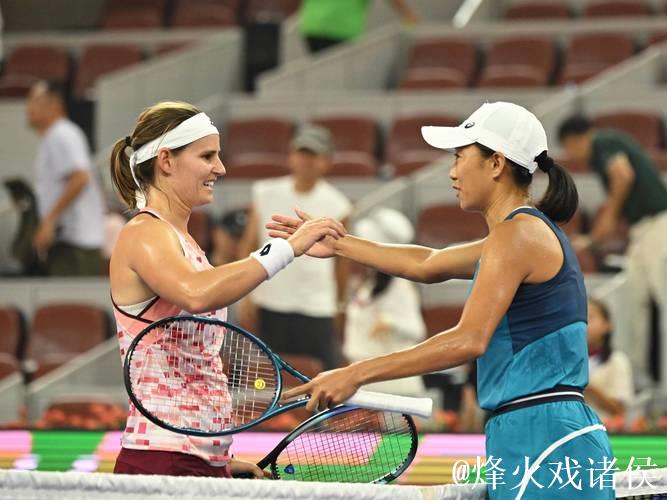 WTA125昂热站：张帅首轮2-0完胜 顺利挺进16强